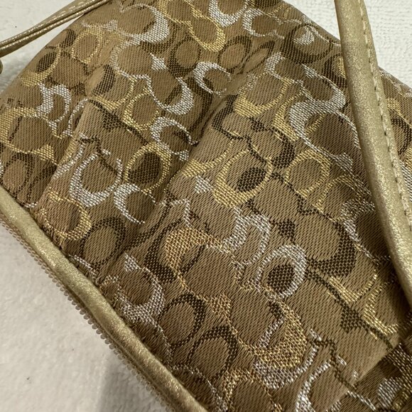 COACH Small Metallic Signature Pattern Fabric Wristlet - NWT! - Picture 5 of 8
